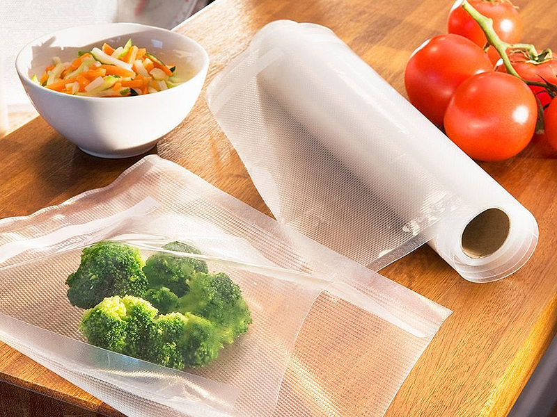 FSFSRR6113 - FoodSaver, Vacuum Seal Roll 28cm. / ถุงม้วนสุญญากาศFSFSRR6113 FSFSRR6113 - FoodSaver, Vacuum Seal Roll 28cm. / ถุงม้วนสุญญากาศFSFSRR6113