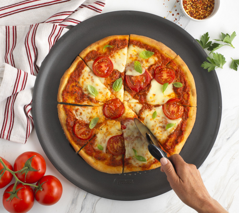 04497 Good Cook AirPerfect 15.75 In. Carbon Steel Nonstick Large Pizza Pan 04497 Good Cook AirPerfect 15.75 In. Carbon Steel Nonstick Large Pizza Pan