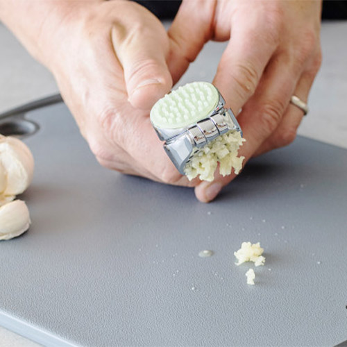 KCMCGP - MC GARLIC PRESS ZINC ALLOY ที่บดกระเทียมมาสเตอร์คลาส