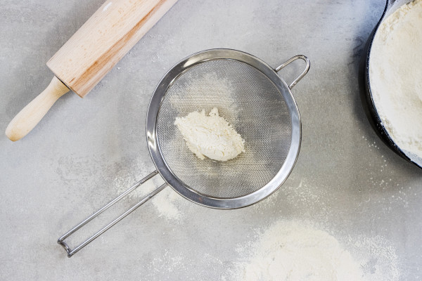 MCSS180 - MC SIEVE 18CM FINE MESH ROUND Stainless STEEL กระชอนสเตนเลสมาสเตอร์คลาส 18 cm